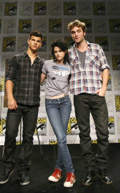 Twilight Robert Pattinson & Kristen Stewart & Taylor Lautner 