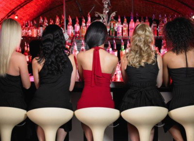Girls on wine bar