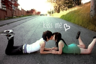 Emo love KISS ME