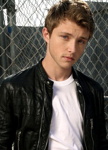 Sterling Knight