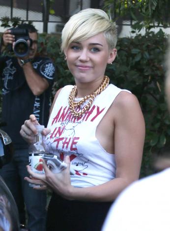Miley Cyrus Short Hair 
