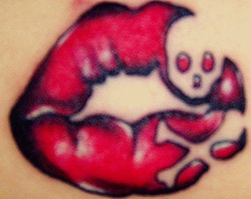 Kiss of death Tattoo :: Kisses :: MyNiceProfile.com