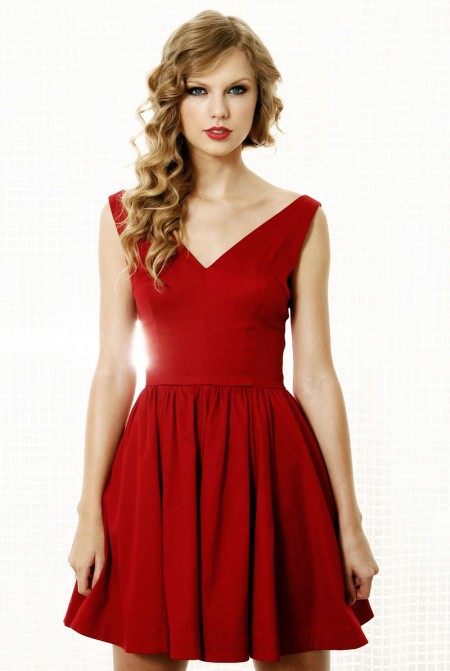Taylor Swift in Red
