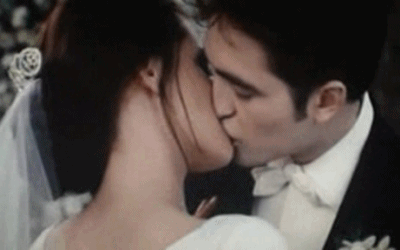 Twilight Wedding Kiss Bella & Edvard