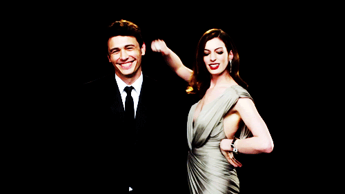 Anne Hathaway: Everybody dance now :)
