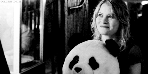 Emilie de Ravin with Panda