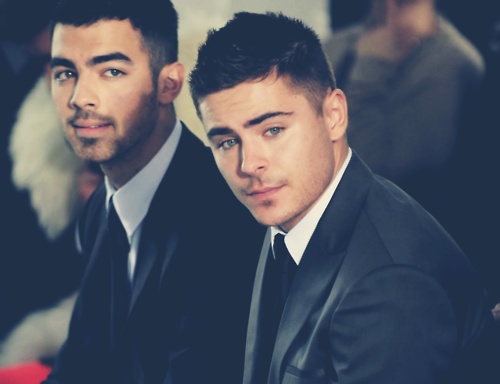 Joe Jonas & Zac Efron