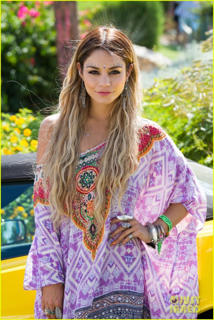 Vanessa Hudgens Blonde Long Hair