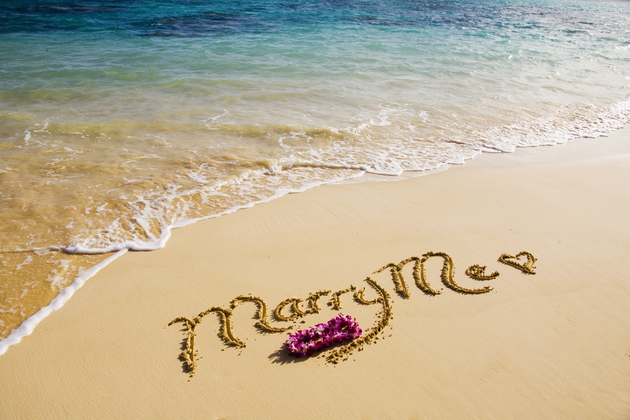 Beach Marry Me Message