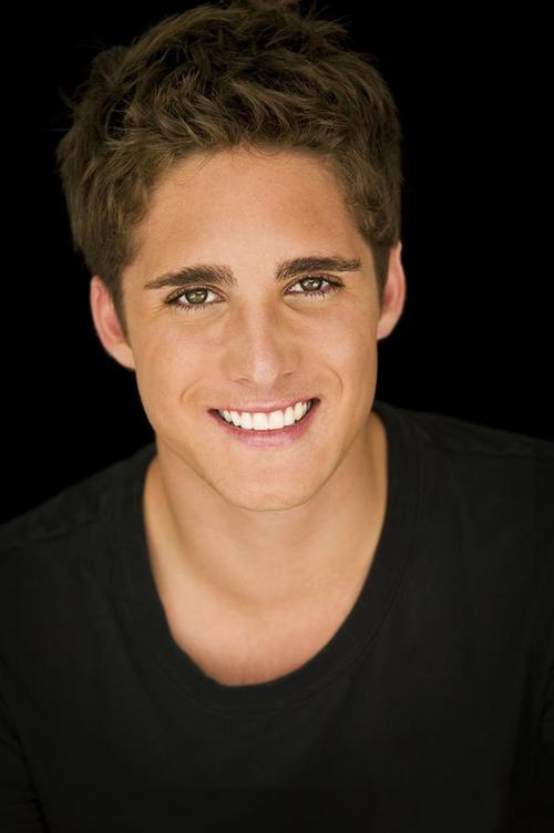 Diego Boneta