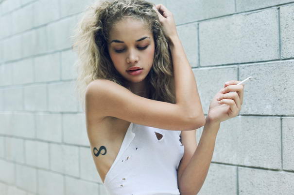 Jasmine Sanders with Cigarette