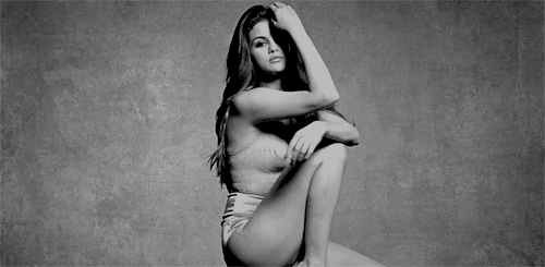 Selena Gomez Sexy