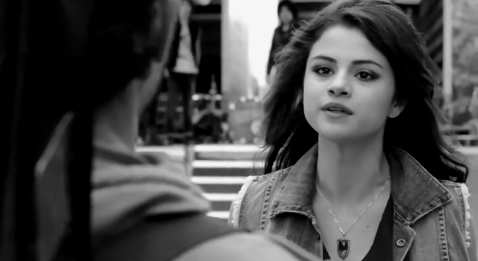 Selena Gomez angry