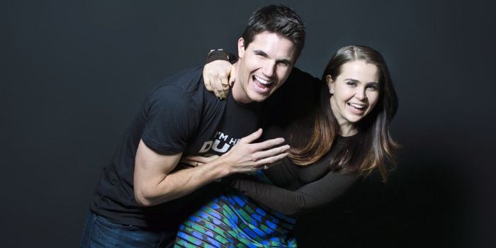 Mae Whitman and Robbie Amell