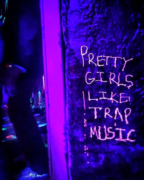 Pretty Girls Like Trap Music