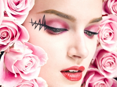 Model Pink Roses