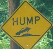 hump road sign